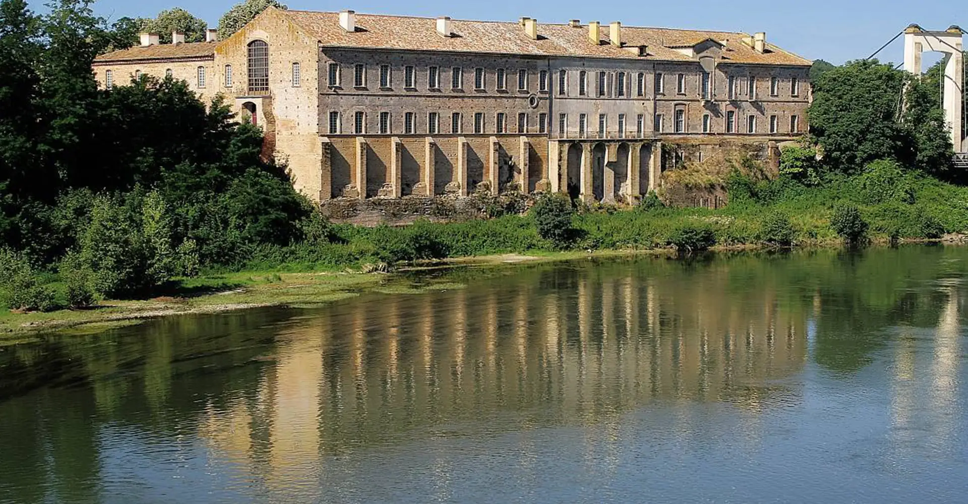 Abbaye Belleperche